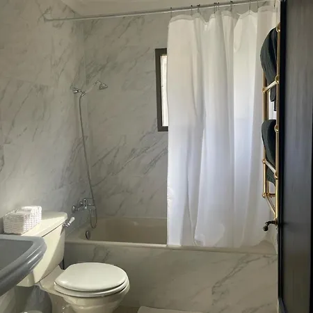 T&l Germasogia Apartmán *